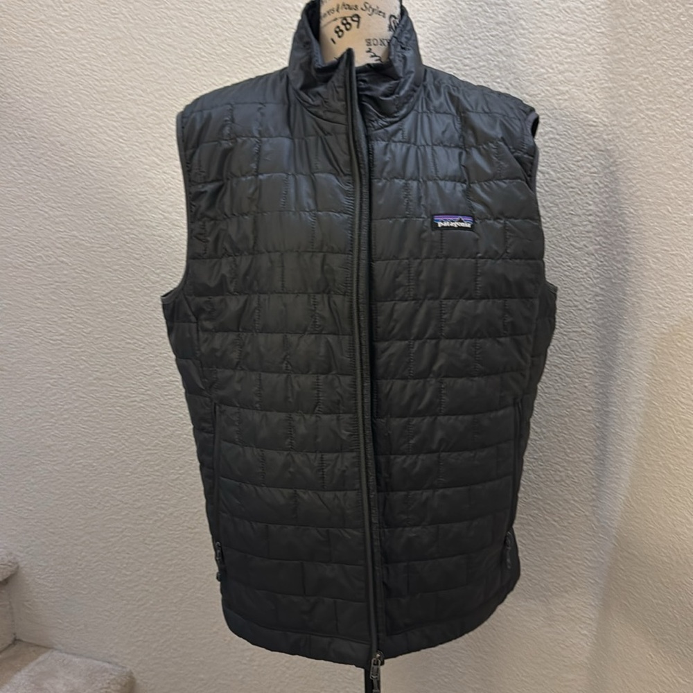 Patagonia Men’s Primaloft Lightweight Puffer Vest L